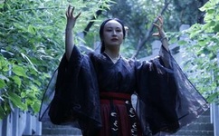 激情偷乱人成视频在线观看